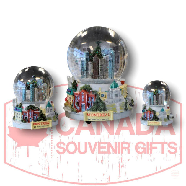 Souvenir Snow Globes Canada Montreal Bear & Moose Snow Globe